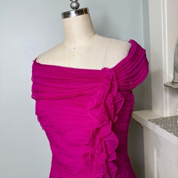 Tadashi Collection Pink Silk Ruched & Ruffled Blouse Size 6 - Picture 2 of 11